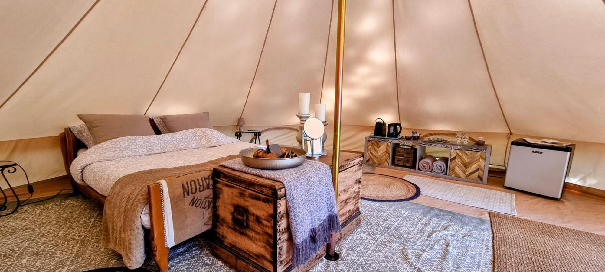 La Fortinerie Glamping Bell Tent Mouliherne Exterior foto